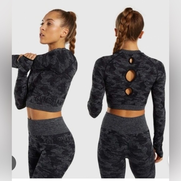 Gymshark Charcoal Camouflage Long Sleeve Crop Top - Picture 1 of 9